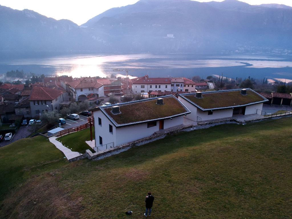 Villa ABBADIA LARIANA vendita   Via Costituzione My Place Italy