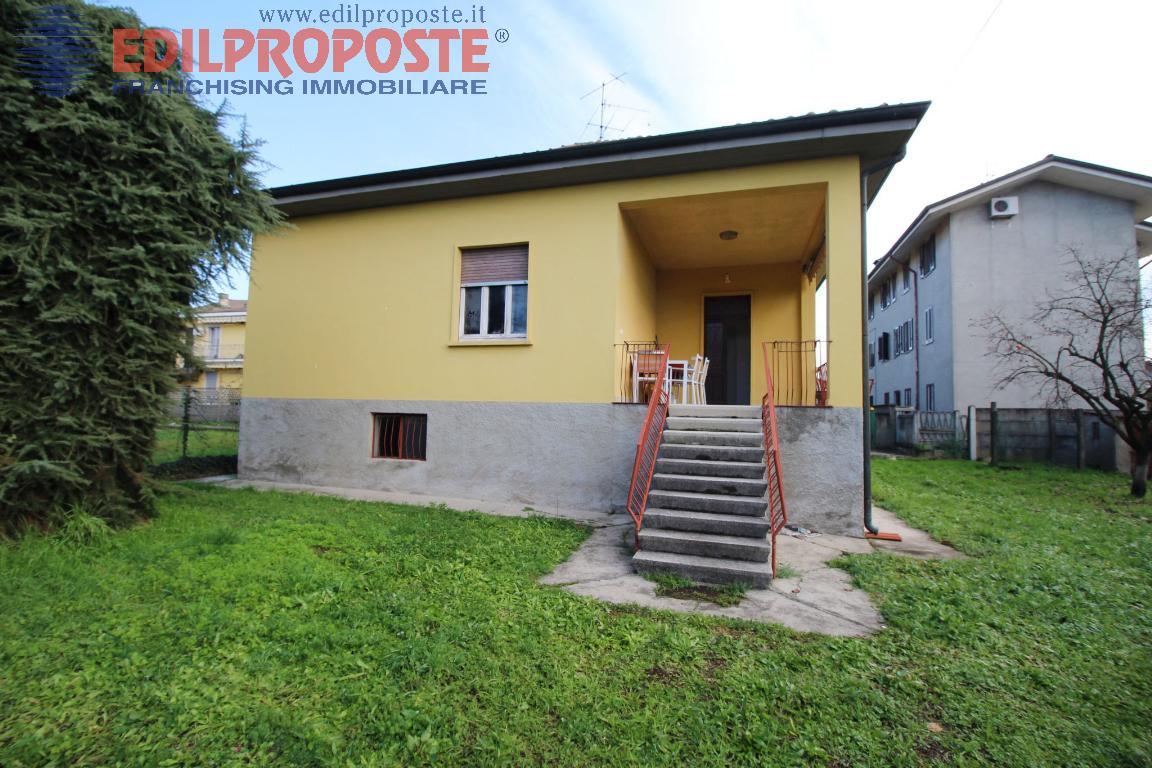 Villa MISINTO vendita   via dei Caduti Edilproposte Lazzate