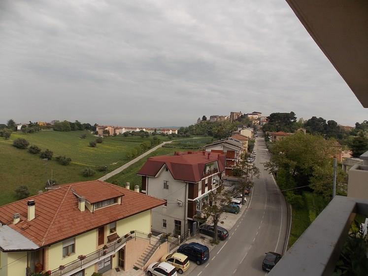 Vendesi appartamento di nuova costruzione a Sant'Omero (TE)