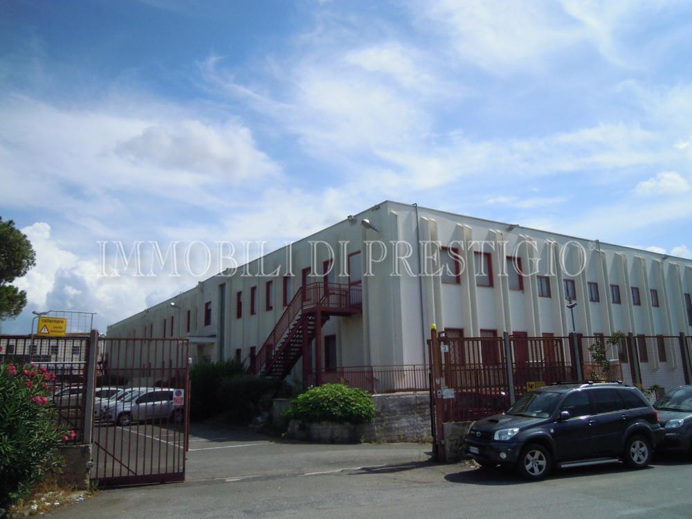Negozio - Loc.Com. ROMA vendita  TIBURTINO (III MUN.) Via Zoe Fontana IMMOBILI DI PRESTIGIO SRL