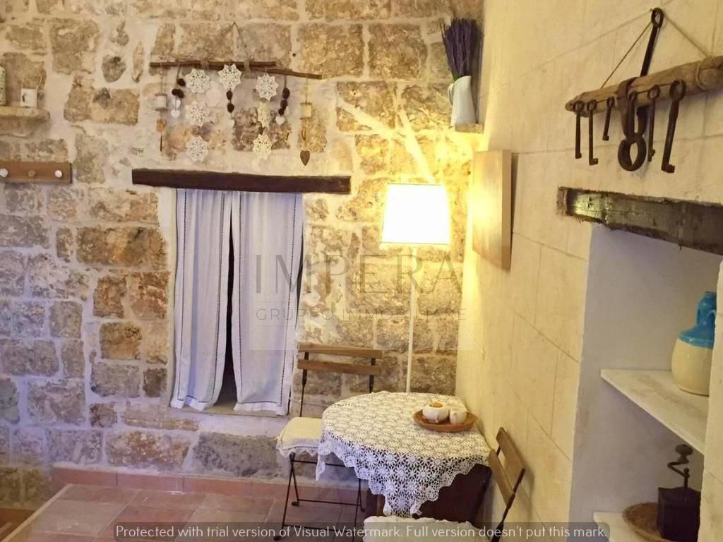 Villa Unifamiliare - Indipendente OSTUNI vendita   VIA GAETANO TANZARELLA PRESTIGE IMMOBILIARE SRLS