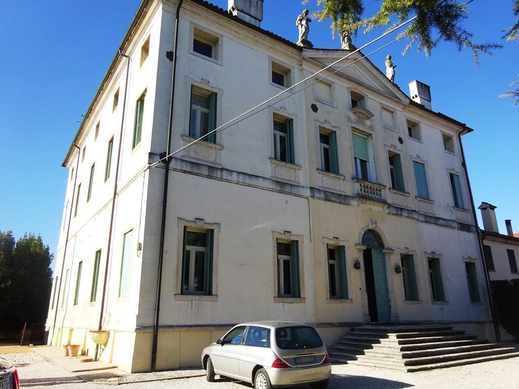 Villa CALDOGNO vendita   Via Don Antonio Menin IMMOBILIARE ASSOCIATI DI ANDOLFATO EMANUELA MIRCA