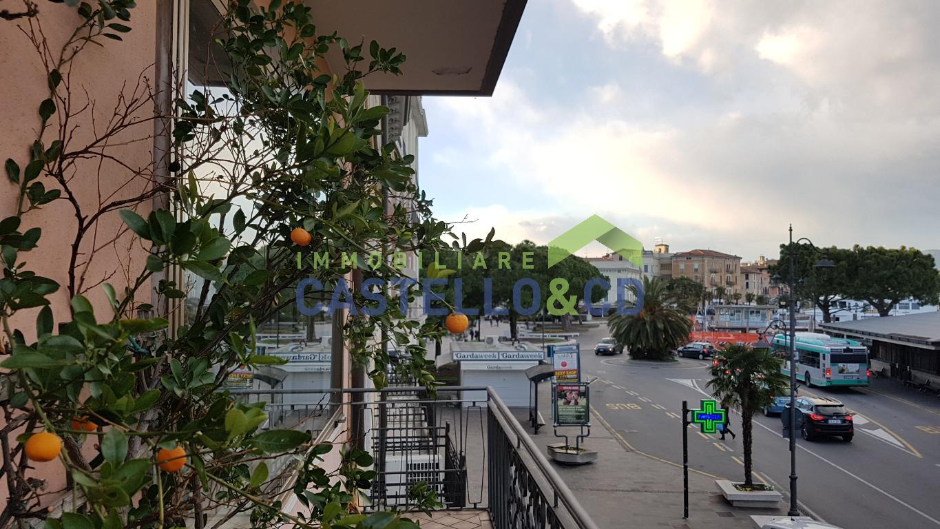 Appartamento DESENZANO DEL GARDA vendita   Via Anelli CASTELLO&CD Immobiliare di Rambaldini Loretta