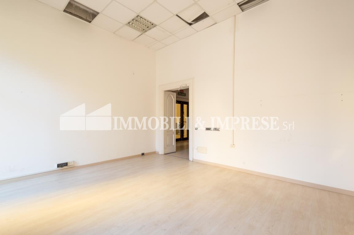 Ufficio - Loc.Com. ROMA vendita  Centro storico Via Palestro IMMOBILI & IMPRESE SRL