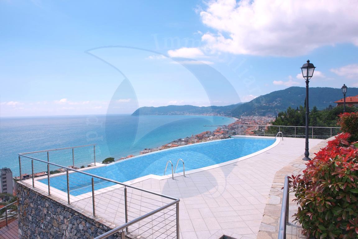  alassio vendita quart:  agenzia 4 mura