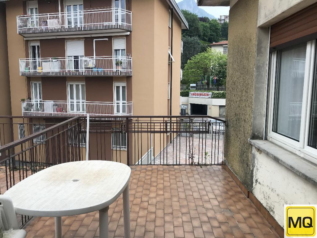 Appartamento VERCURAGO vendita   via Roma Agenzia Immobiliare Metroquadro