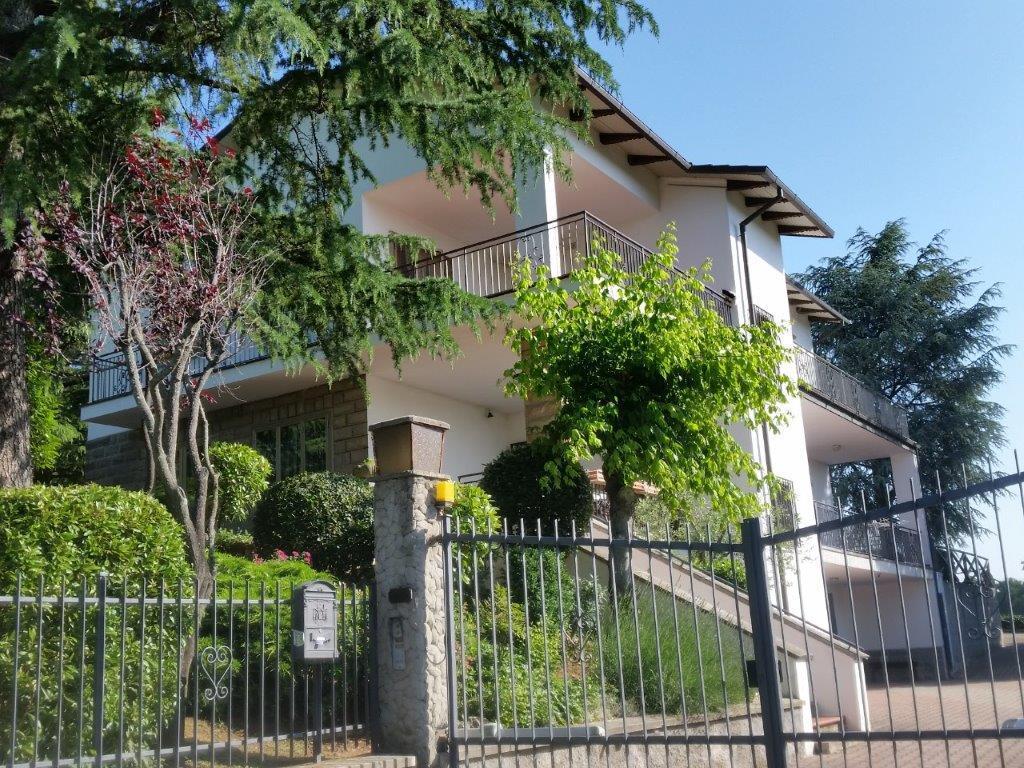  sasso marconi vendita quart:  la palafitta