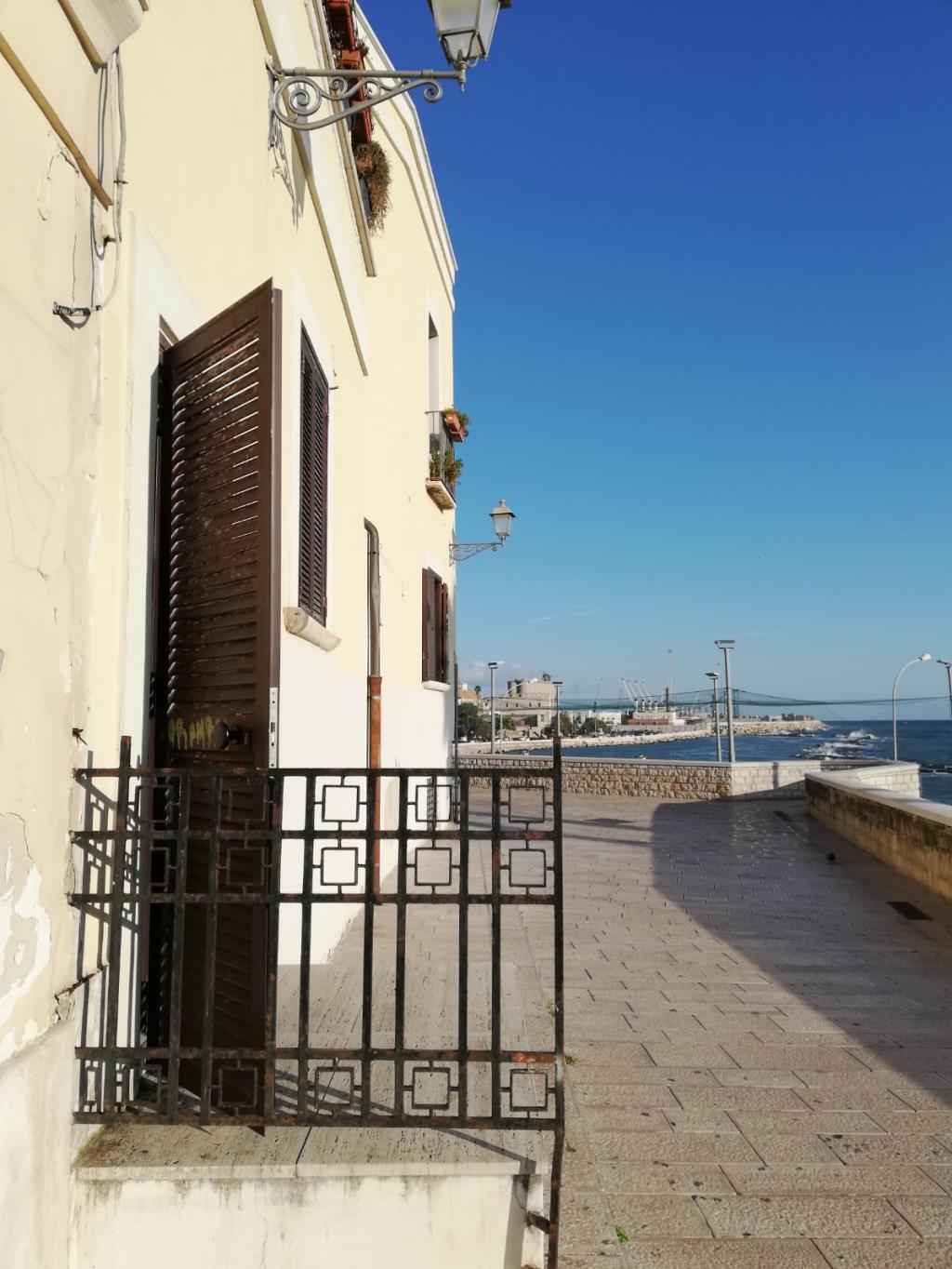 Villa Unifamiliare - Indipendente BARI vendita  CITTA