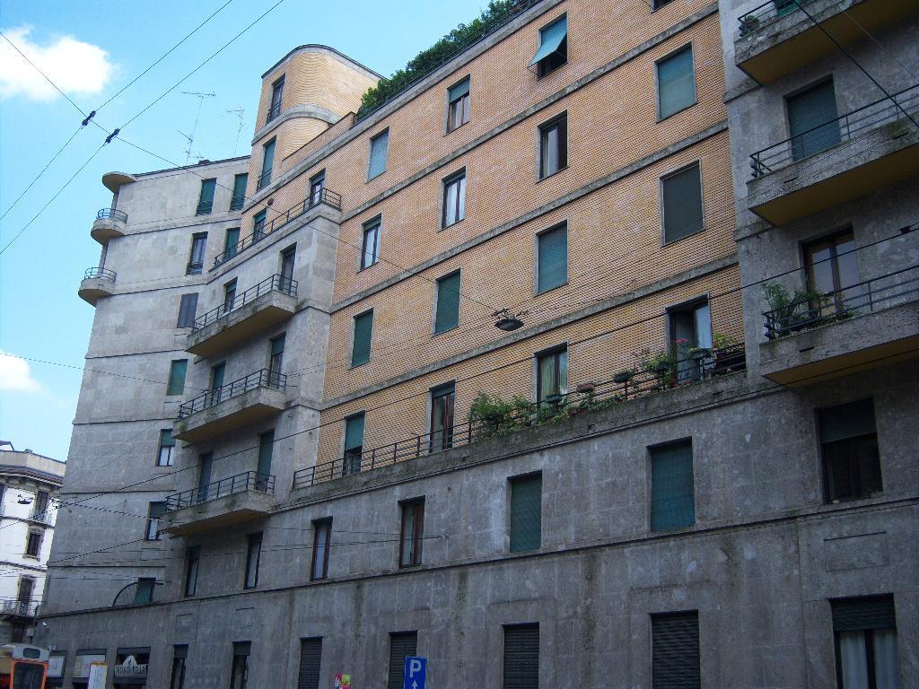  milano affitto quart: cadorna dmv-real-estate