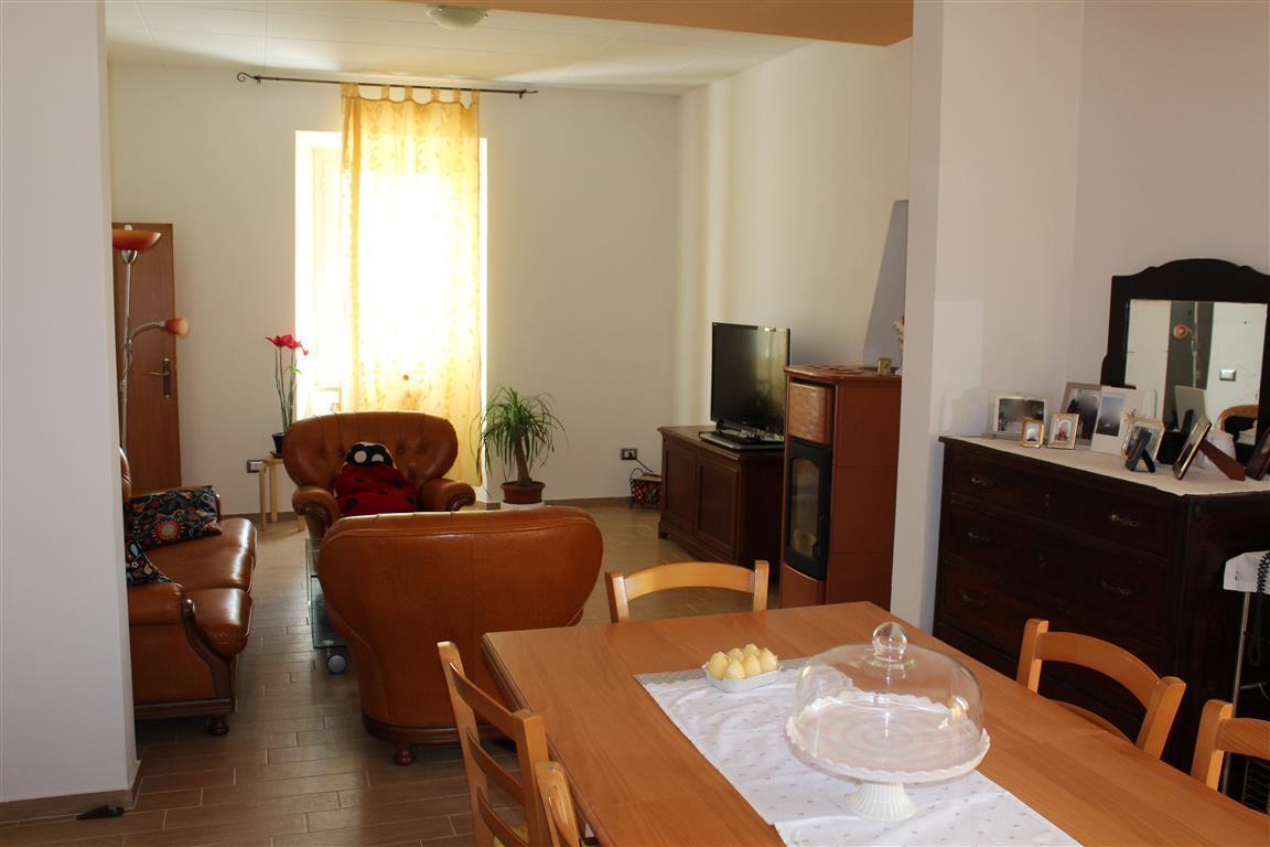 Villa Affiancata - Schiera MONTECALVO IN FOGLIA vendita    Agenzia Montecchio Casa