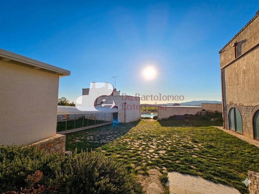 Rustico in Vendita