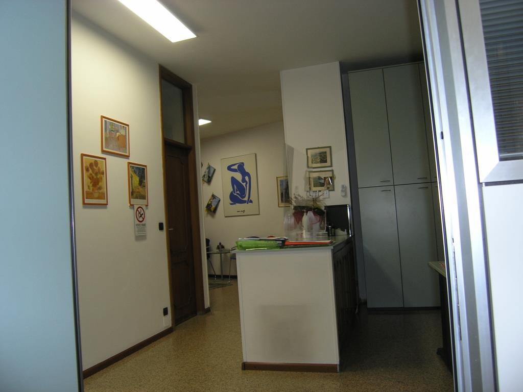Ufficio - Loc.Com. ASTI affitto   Via Giacomo Leopardi Specialcase