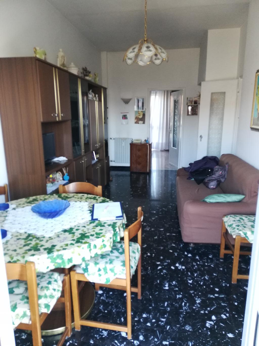  asti vendita quart:  tuttocase agenzia immobiliare