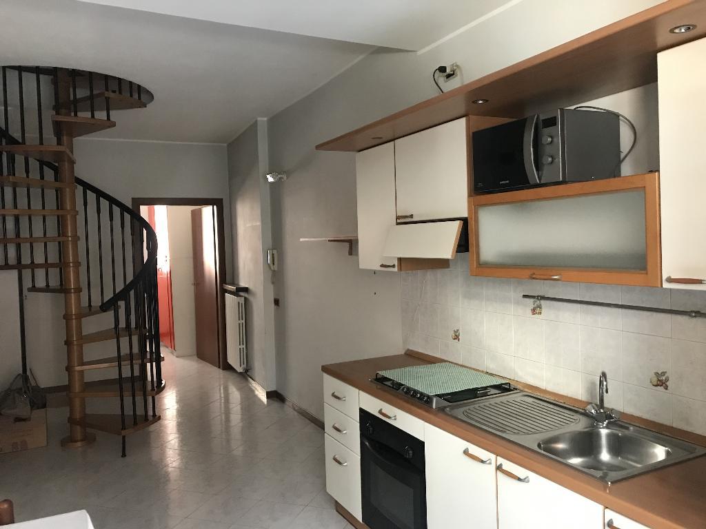  verdello vendita quart:  studio-casa-verdello