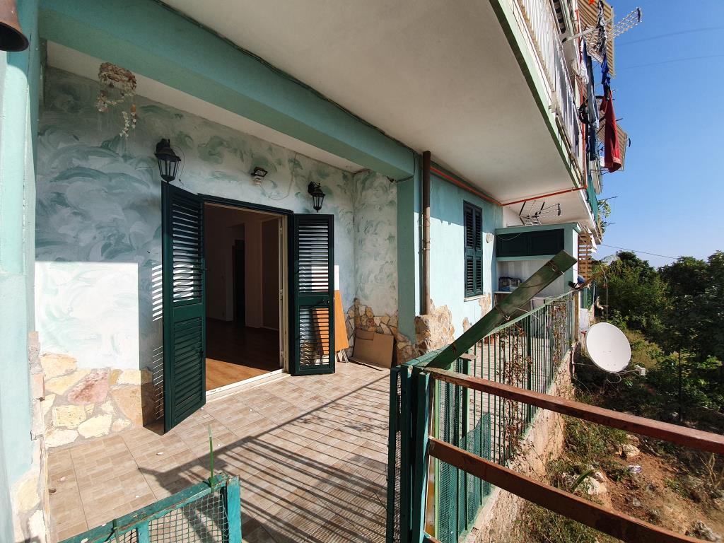  monreale vendita quart:  punto casa di claudio costantino