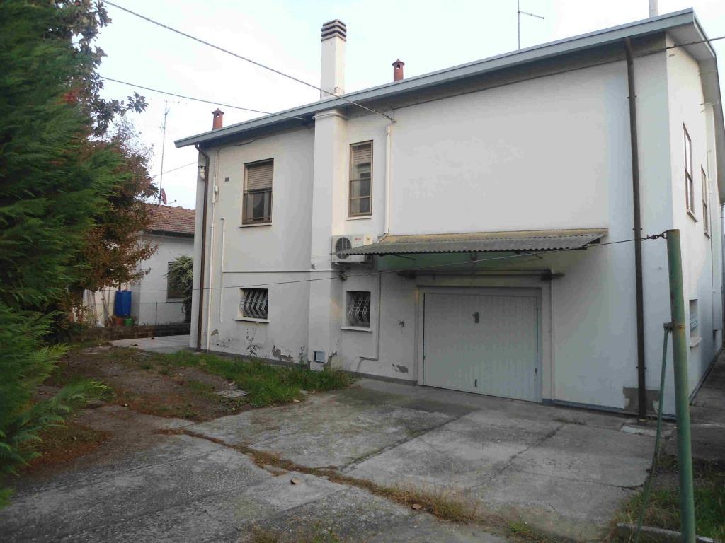  ravenna vendita quart: mezzano agenzia immobiliare romagna di melandri p. & c