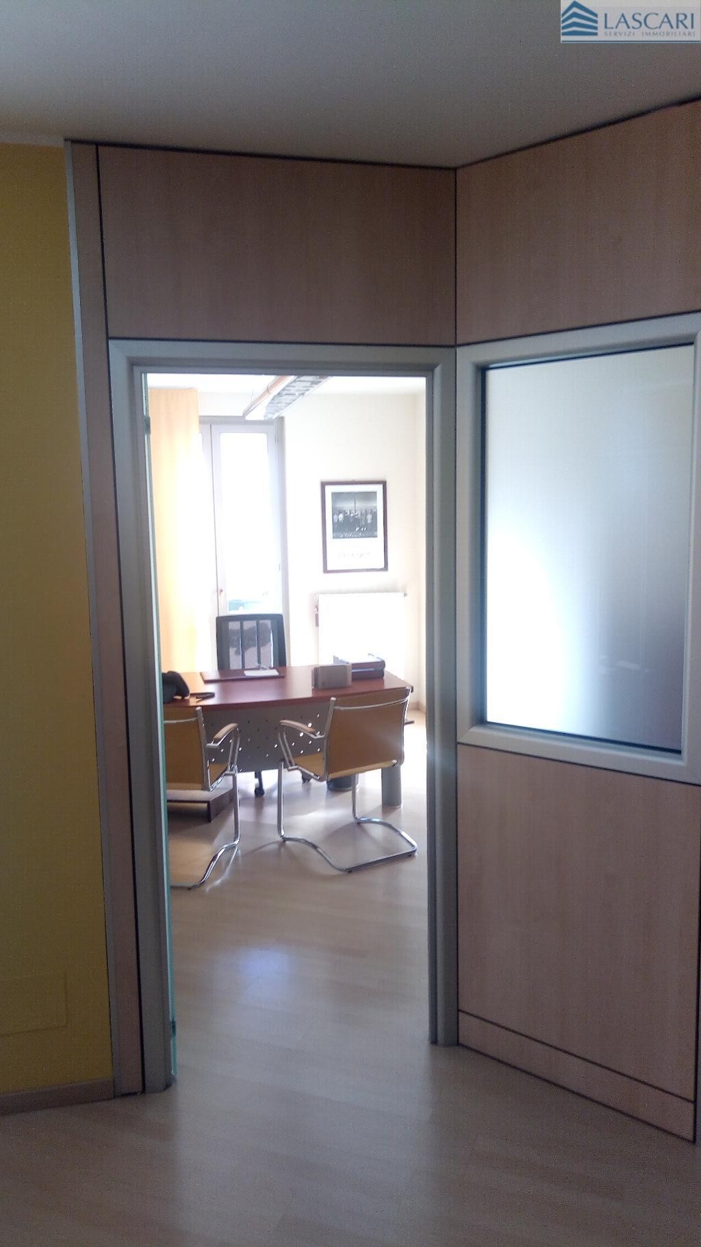 Ufficio - Loc.Com. BERGAMO affitto   Via San Giorgio Lascari Servizi Immobiliari