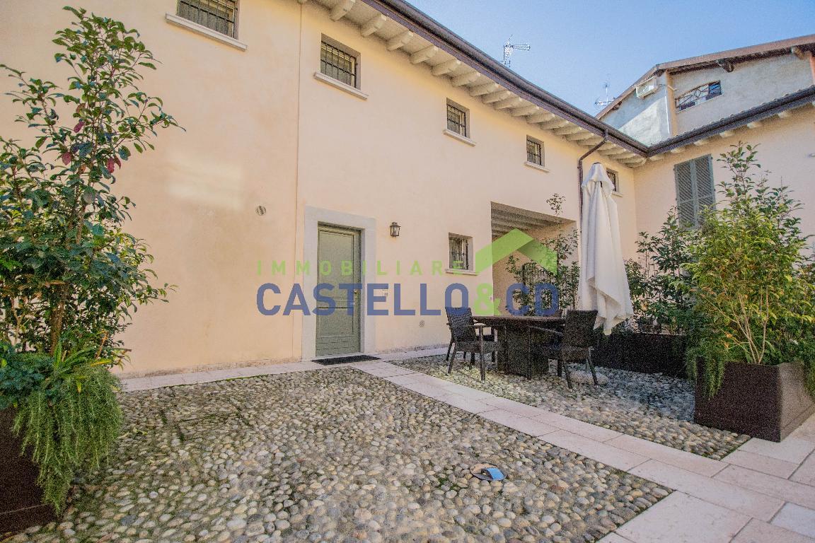 Villa Semi Indipendente POLPENAZZE DEL GARDA vendita   via dei prati CASTELLO&CD Immobiliare di Rambaldini Loretta
