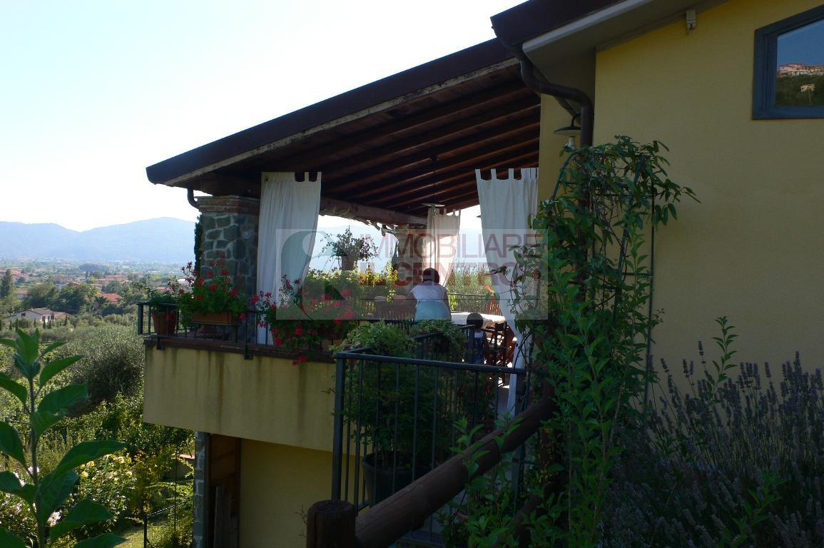 Villa Unifamiliare - Indipendente CASTELNUOVO MAGRA vendita    IL CENTRO IMMOBILIARE snc di Stefano Santi