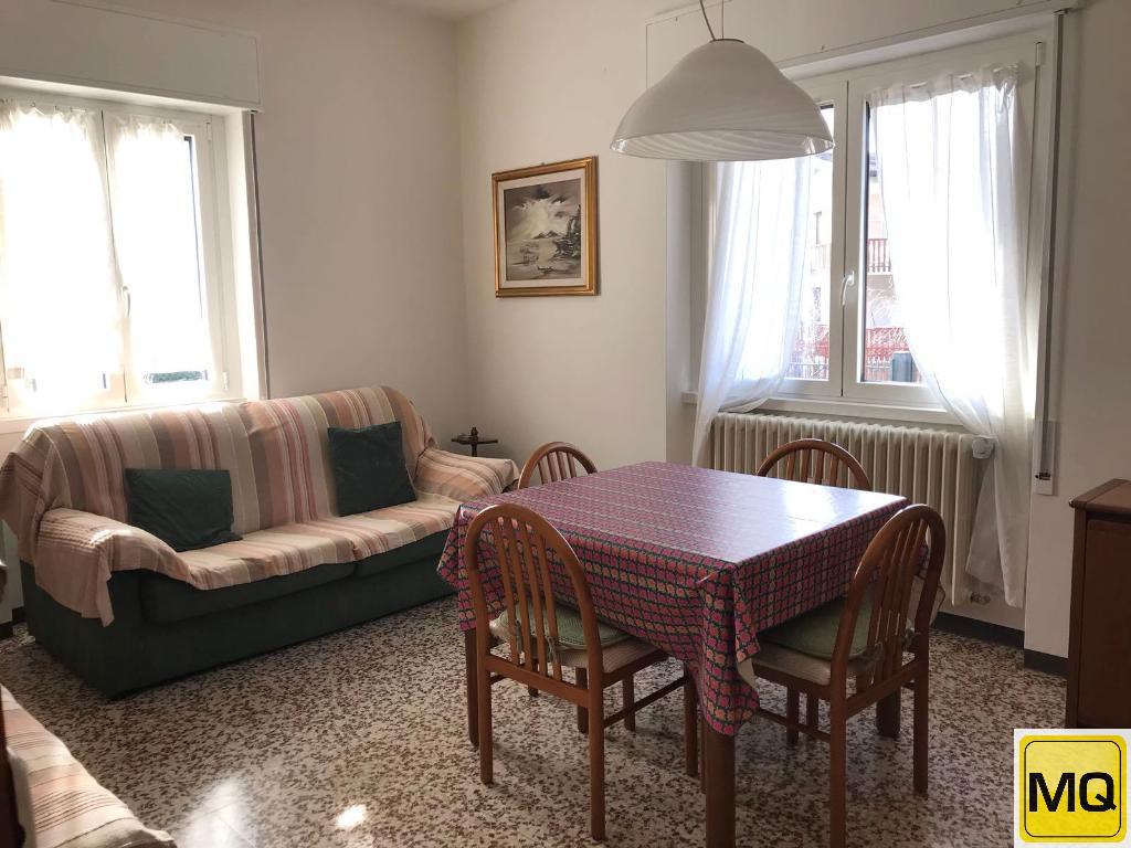 Appartamento CREMENO vendita   via Giovanni Pascoli Agenzia Immobiliare Metroquadro