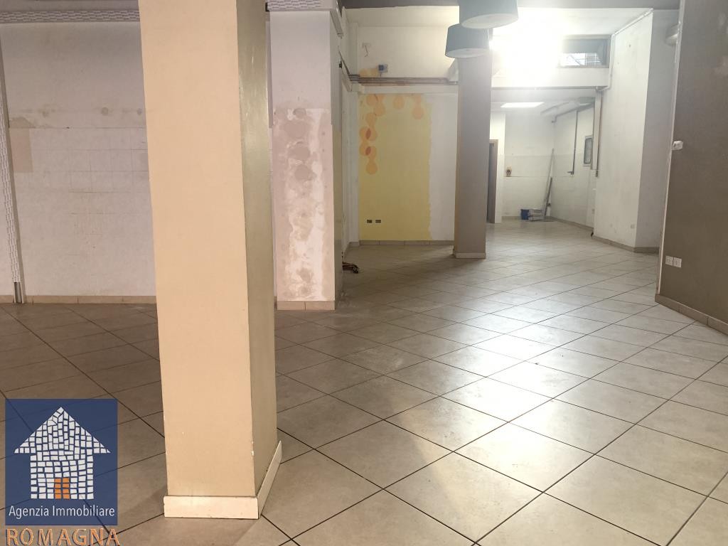 Negozio - Loc.Com. RAVENNA affitto  CENTRO  AGENZIA IMMOBILIARE ROMAGNA DI MELANDRI P. & C