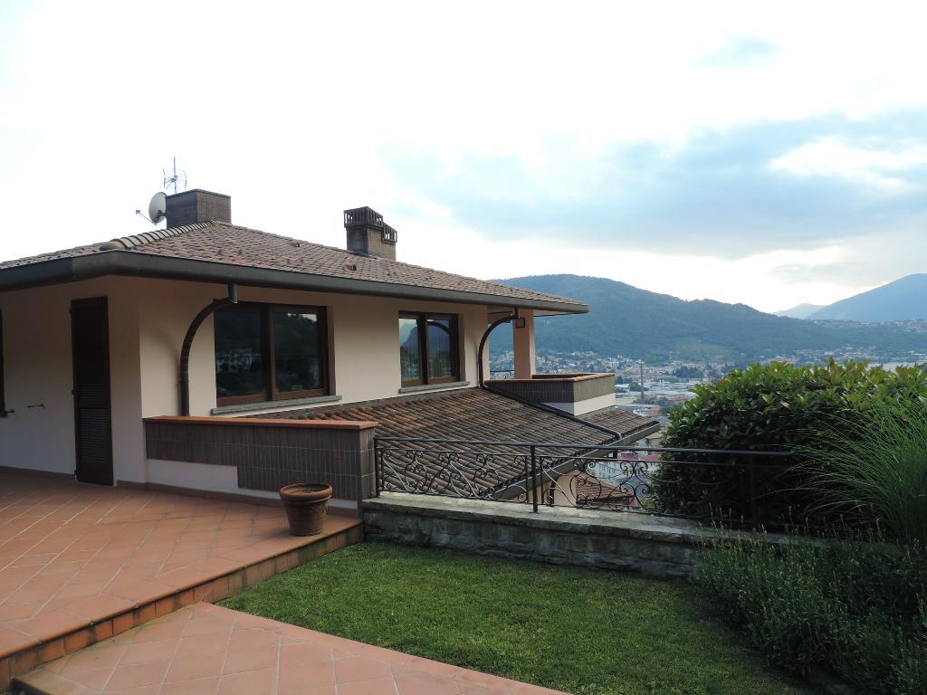 Villa CALOLZIOCORTE affitto    Immobiliare Paola di Corona Paola