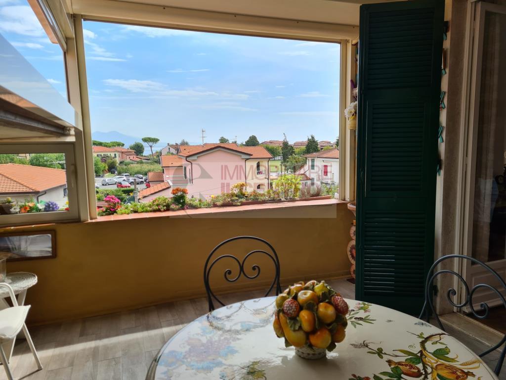  ameglia vendita quart:  il centro immobiliare snc di stefano santi