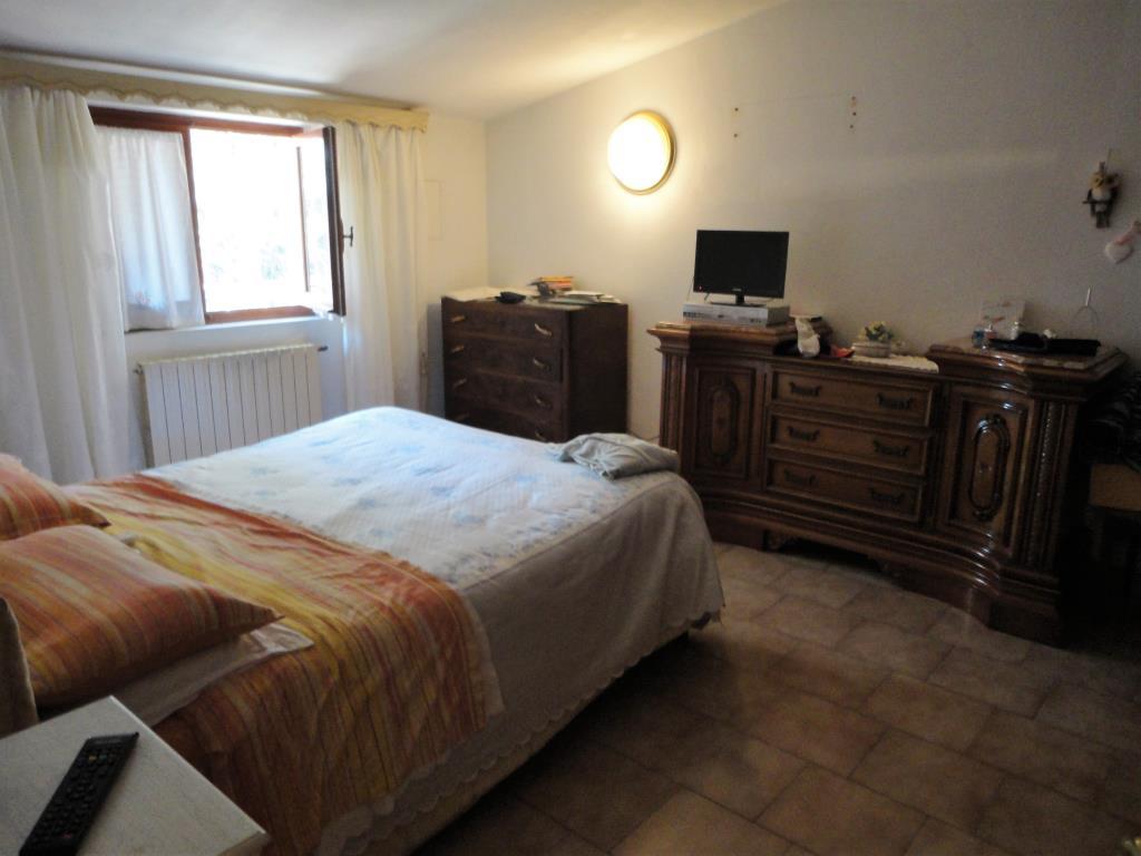 Villa Unifamiliare - Indipendente FOSDINOVO vendita    IL CENTRO IMMOBILIARE snc di Stefano Santi