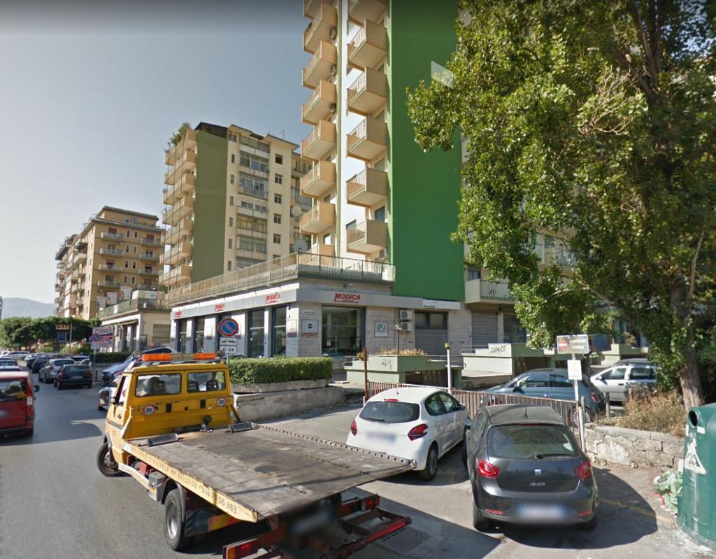 Negozio - Loc.Com. PALERMO vendita  UDITORE viale regione siciliana nord ovest Punto Casa di Claudio Costantino