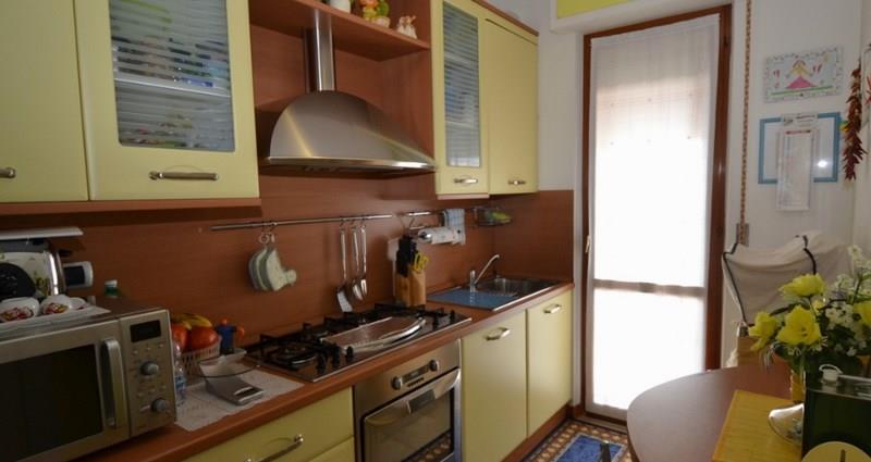 Rif. LC1705 Appartamento in vendita ad Acquaviva Picena con garage e vista mare