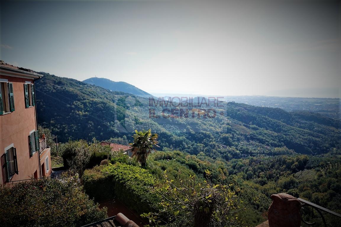 Villa Unifamiliare - Indipendente CASTELNUOVO MAGRA vendita    IL CENTRO IMMOBILIARE snc di Stefano Santi