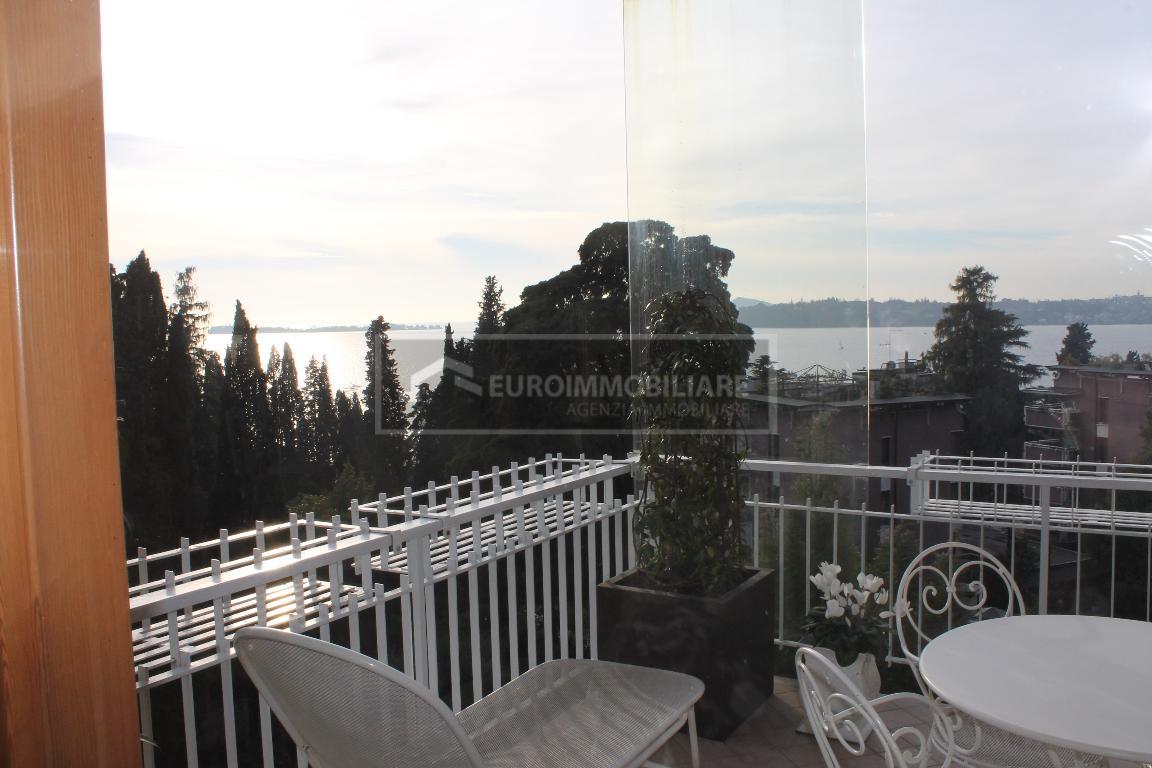  gardone riviera vendita quart:  euroimmobiliare srl