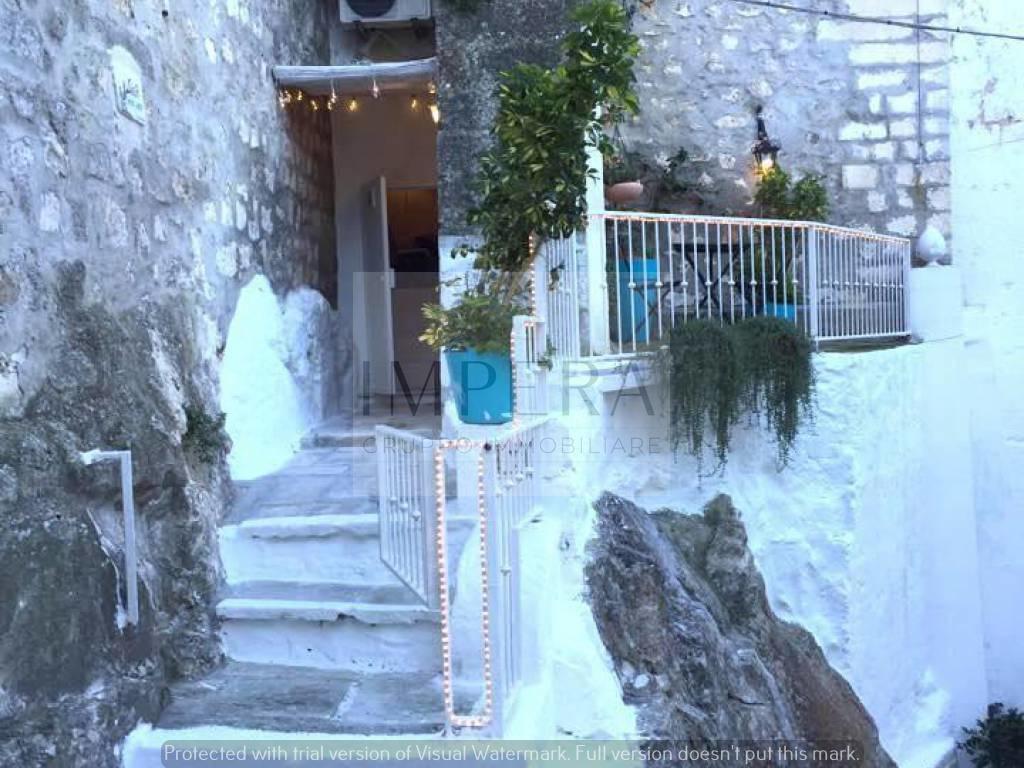 Villa Unifamiliare - Indipendente OSTUNI vendita   VIA GAETANO TANZARELLA PRESTIGE IMMOBILIARE SRLS