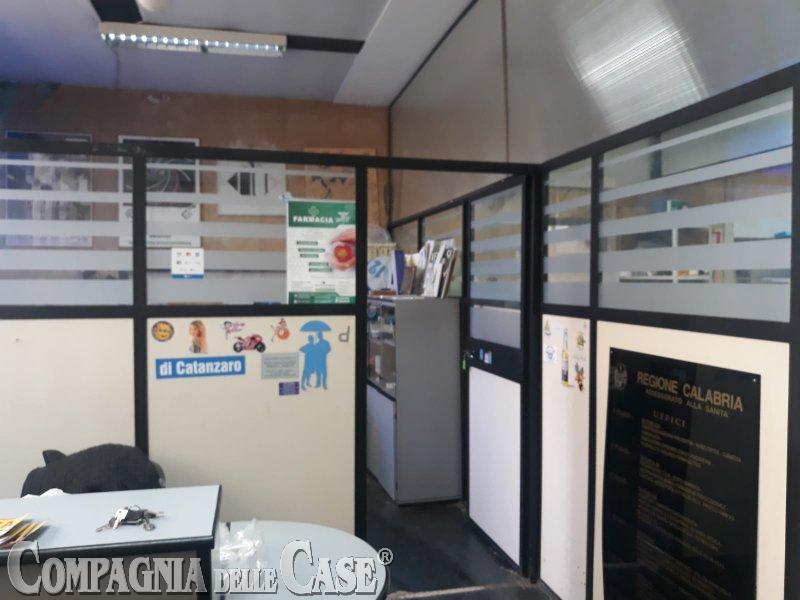 Negozio - Loc.Com. CATANZARO vendita   via Giuseppe Schipani 74 COMPAGNIA DELLE CASE REAL ESTATE  SRLS
