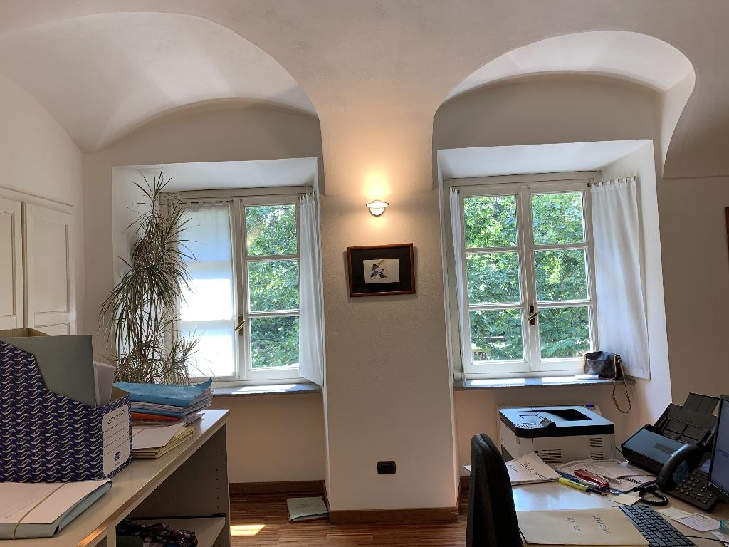 Ufficio - Loc.Com. ASTI affitto   VIALE ALLA VITTORIA Specialcase