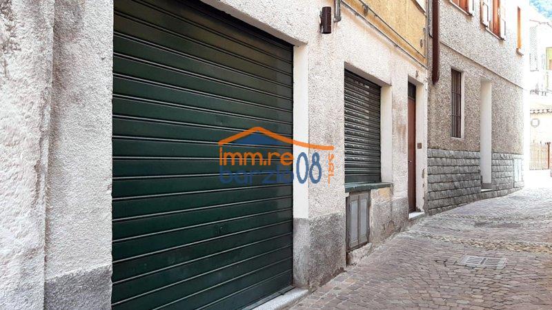 Villa Semi Indipendente INTROBIO vendita    IMM.RE BARZIO 08 S.R.L.
