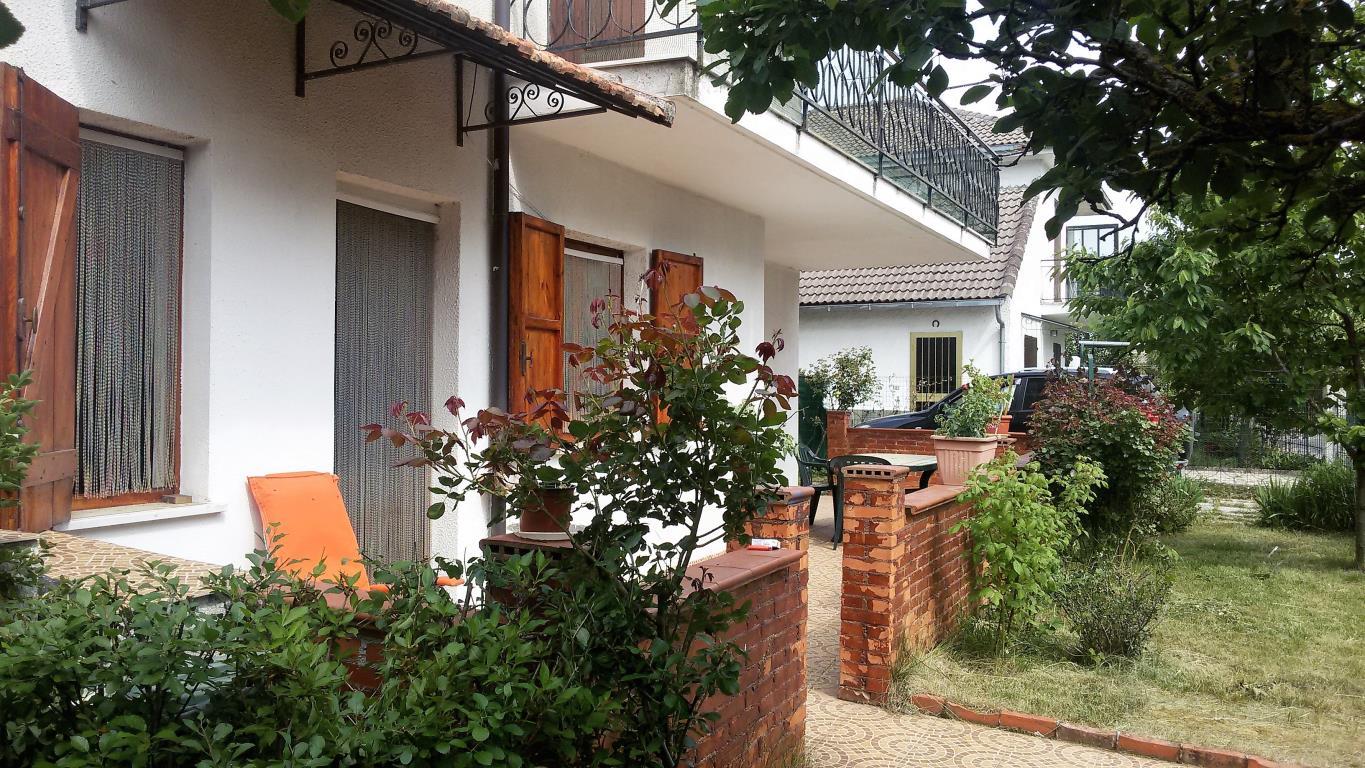 Appartamento BARDINETO vendita   VIA CESARE BATTISTI AGENZIA M.D. IMMOBILIARE s.n.c