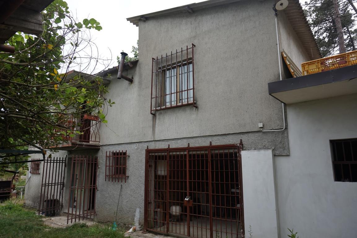  sarzana vendita quart:  il centro immobiliare snc di stefano santi