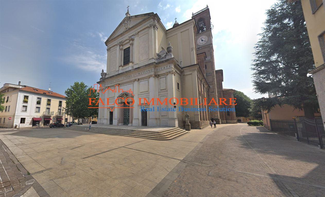 Affitto Negozio, Desio
