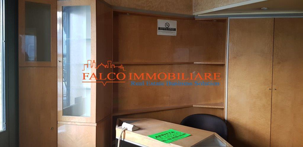Negozio - Loc.Com. MILANO affitto  CITTÀ STUDI VIA PACINI FALCO IMMOBILIARE SRL
