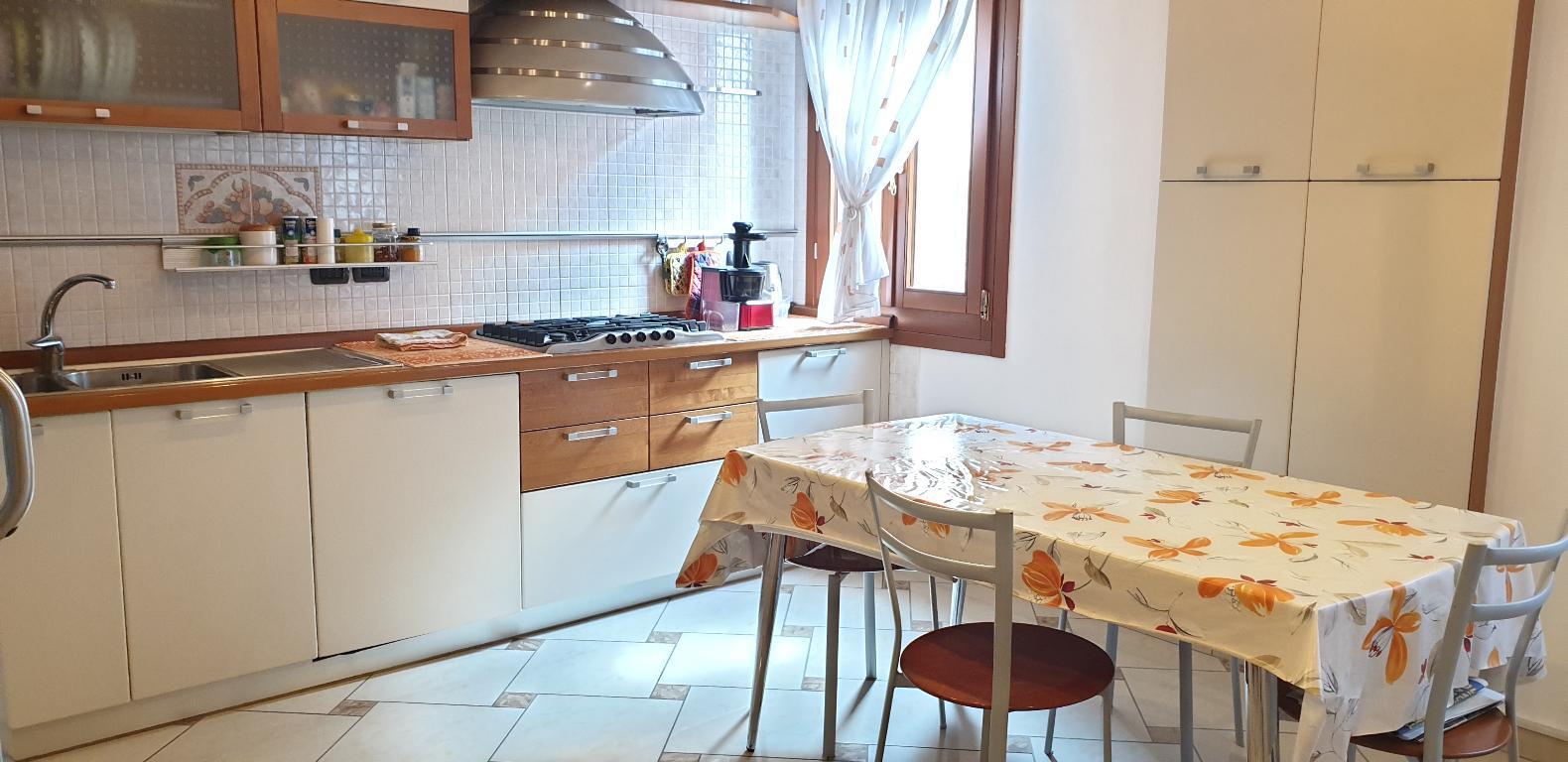  chioggia vendita quart:  soluzione casa snc