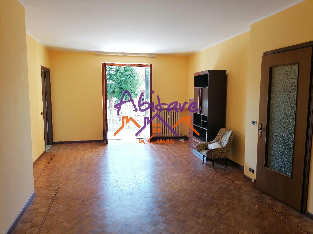 Appartamento DRONERO vendita   Piazza Papa Giovanni XXIII ABITARE 4 SAS