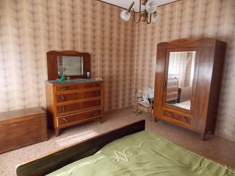 Casa indipendente in affitto a Cossignano con terreno
