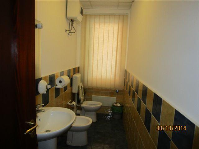 Ufficio - Loc.Com. PALERMO vendita  STRASBURGO via dei Nebrodi Punto Casa di Claudio Costantino