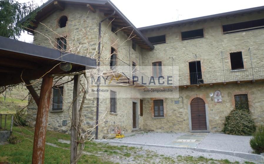 Villa GALBIATE vendita    My Place Italy