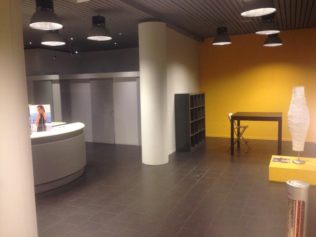 Negozio - Loc.Com. BOLOGNA affitto    Spazio Impresa di Luca Tonelli