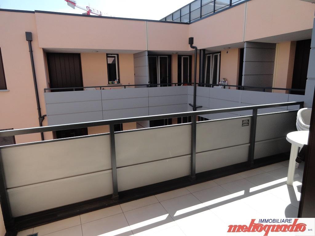  bologna affitto quart:  metroquadro immobiliare srl