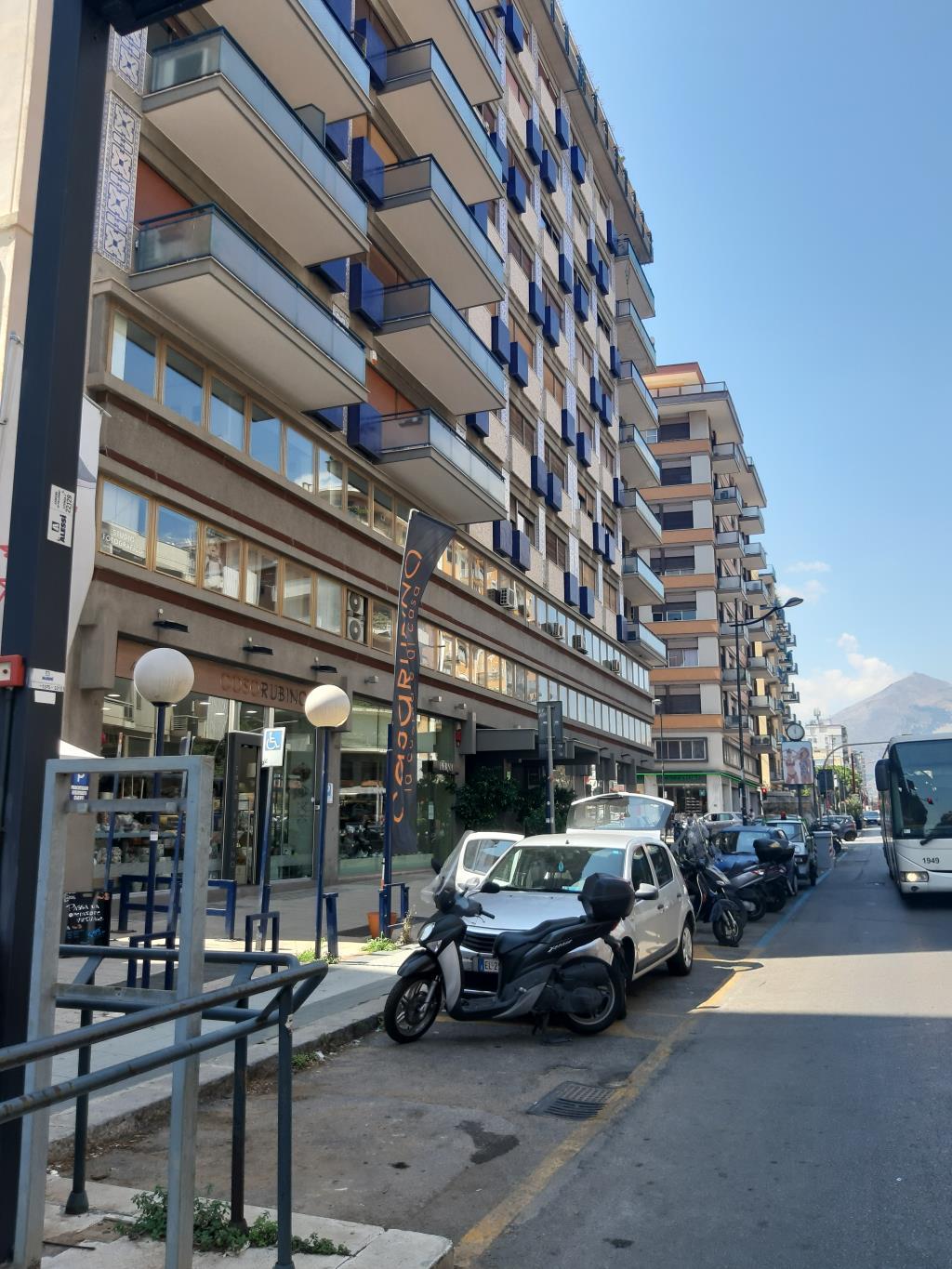  palermo vendita quart: notarbartolo punto casa di claudio costantino