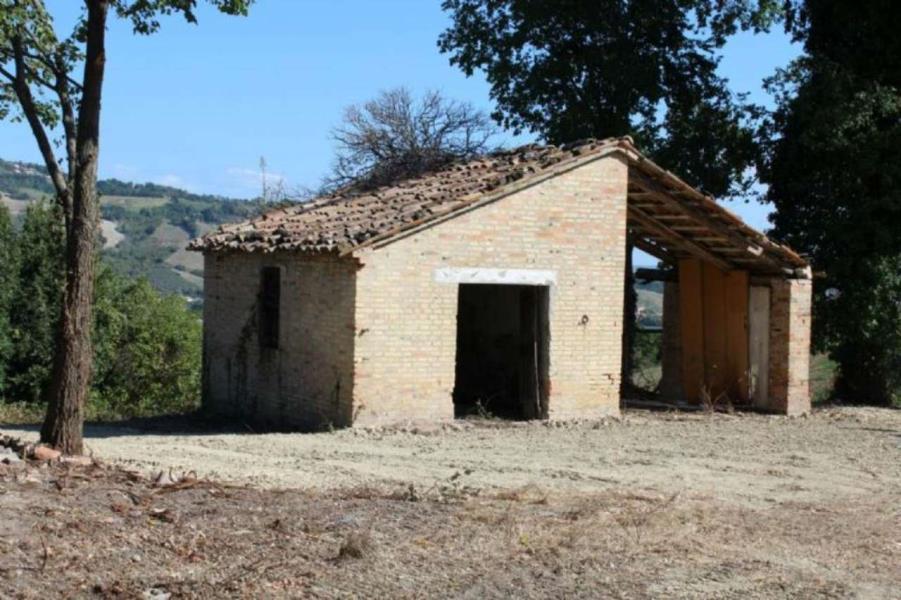 Rustico - Cascina VALLEFOGLIA vendita   Via Pontevecchio Agenzia Montecchio Casa
