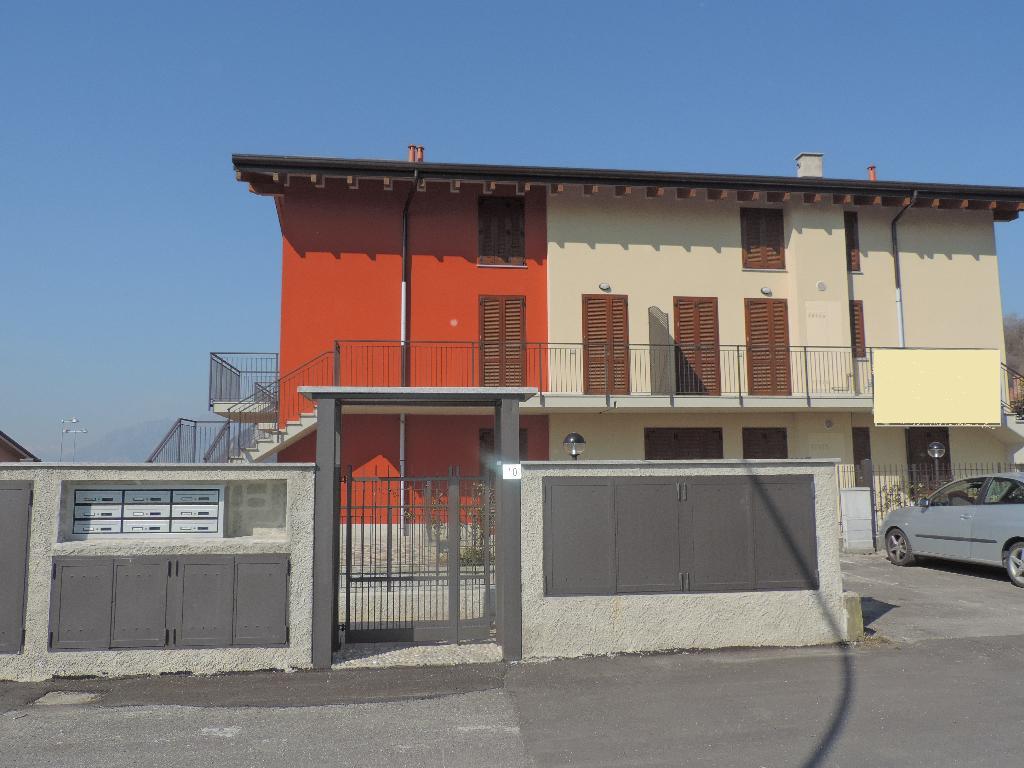 Appartamento CISANO BERGAMASCO vendita    Immobiliare Paola di Corona Paola
